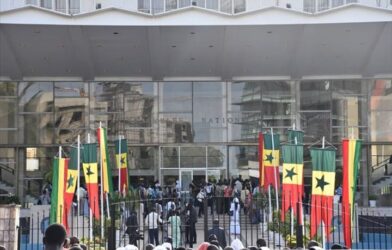 Le consensus, cette digue sénégalaise qu'il ne faut pas rompre (Par Aly Saleh) Alors que l'Assemblée nationale s'apprête à réécrire près de trente articles de la Constitution, le Sénégal fait face à son éternel démon